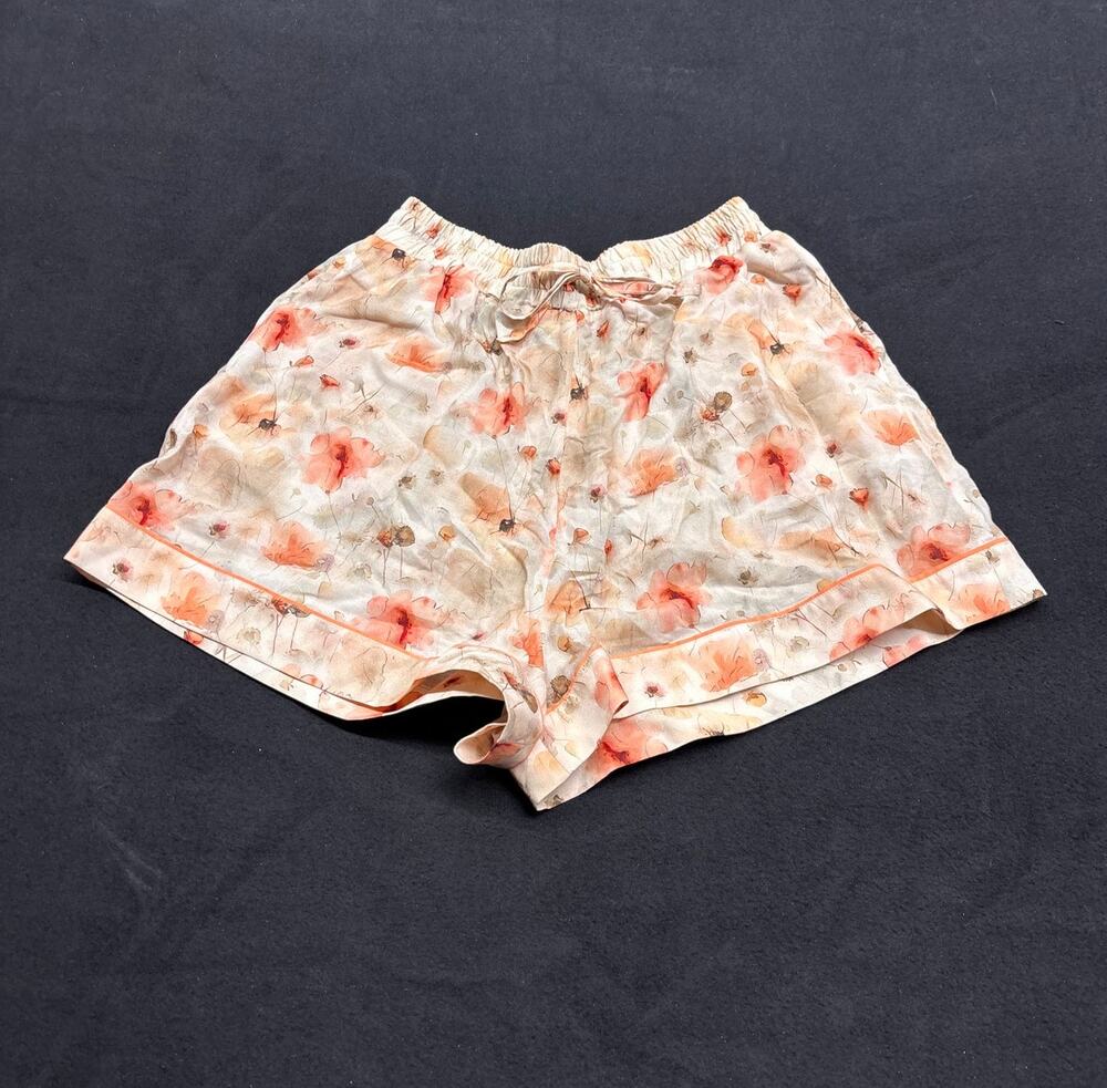Floral Boho Shorts Soft Fairy Poppy Print NWOT Womens M Coquette Festival